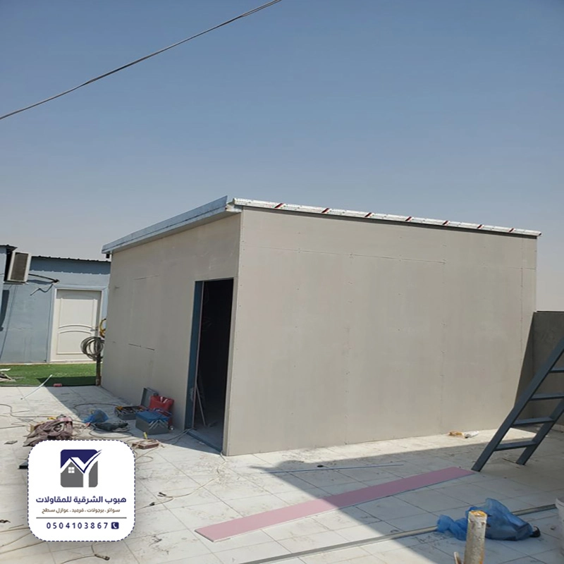 بناء غرف ساندوتش بانل للسطح صفوى